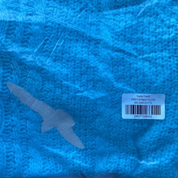 Official Taylor Swift 1989 (Taylor’s Version) Cardigan, Brand New in Bag. - Picture 3 of 7